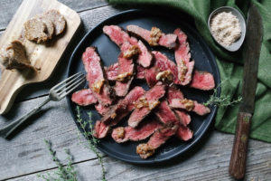 Ribeye Cap met gekarameliseerde uienboter & truffel zout